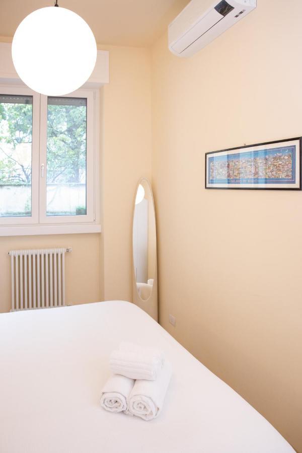 Botero Luxury Apartment Vicino Arco Della Pace Milan Exterior photo